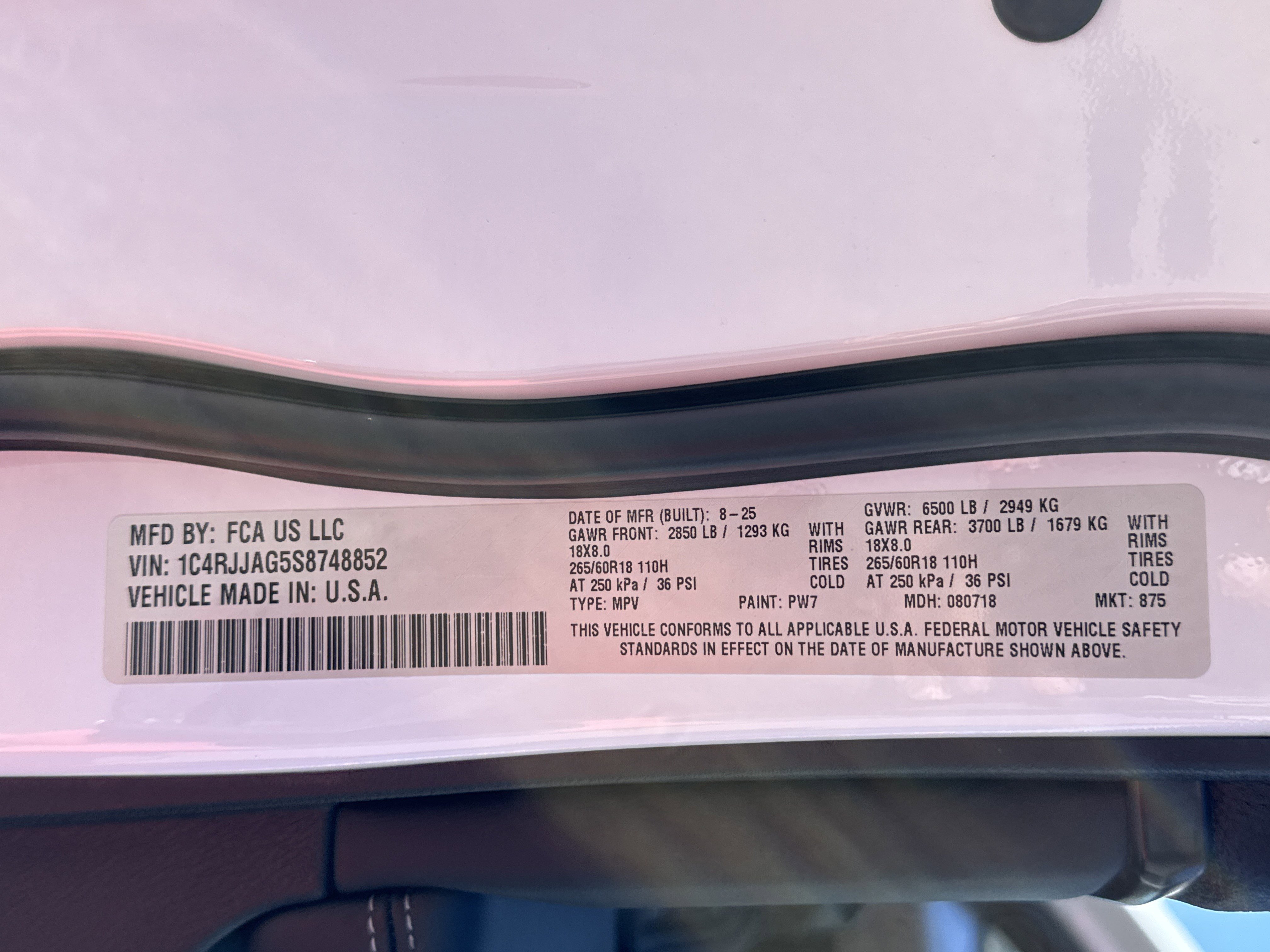 New 2025 Jeep Grand Cherokee L Laredo w/ Luxury Tech Group I image 42