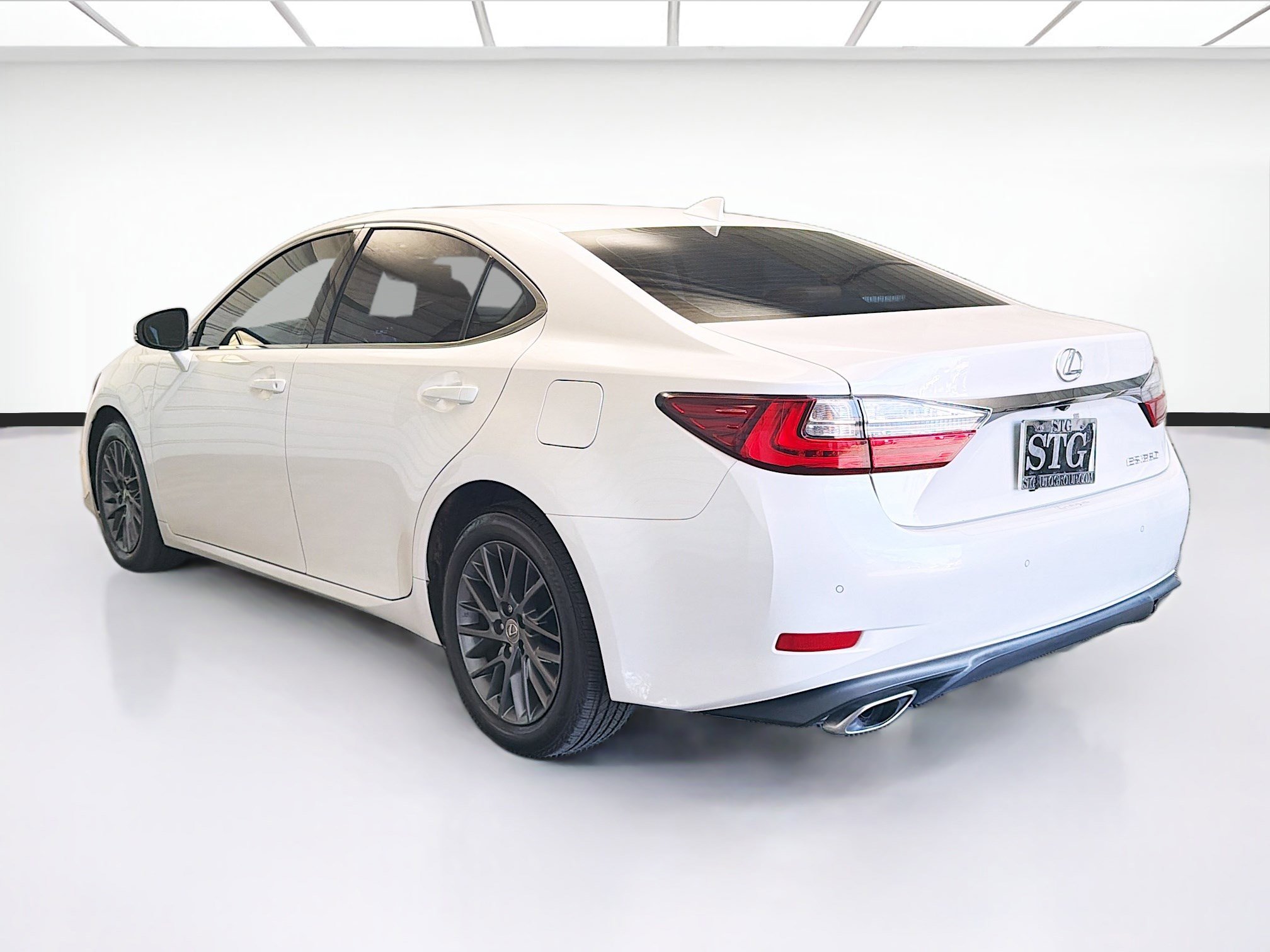 Used 2018 Lexus ES 350 w/ Premier Package FWD image 6