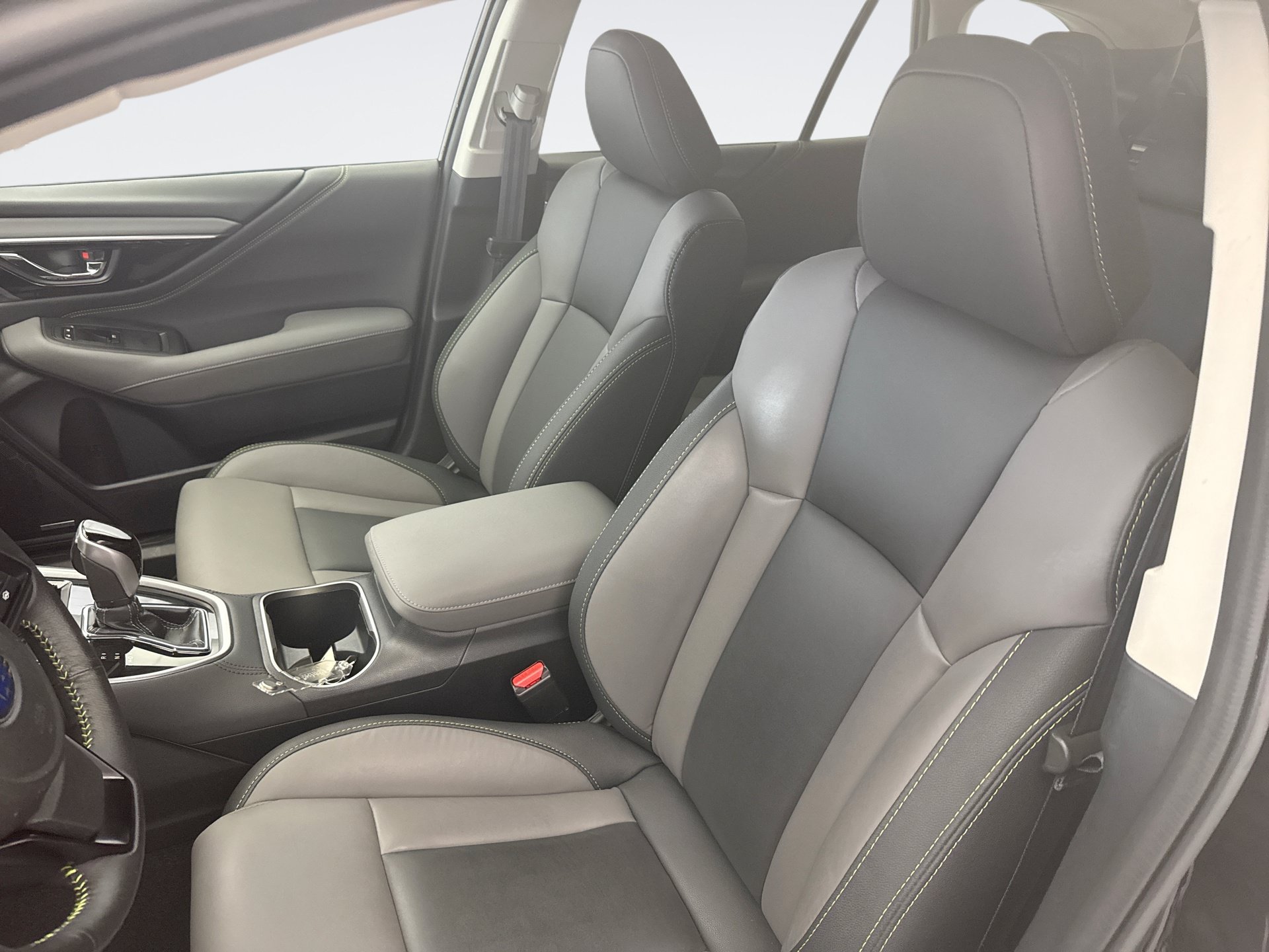 Used 2024 Subaru Outback Onyx Edition AWD/4WD image 11