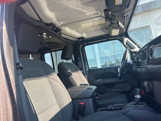 Used 2021 Jeep Wrangler Unlimited Sahara w/ Cold Weather Group image 24