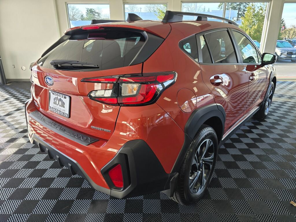 Used 2024 Subaru Crosstrek 2.0i Premium w/ Popular Package #4 image 3