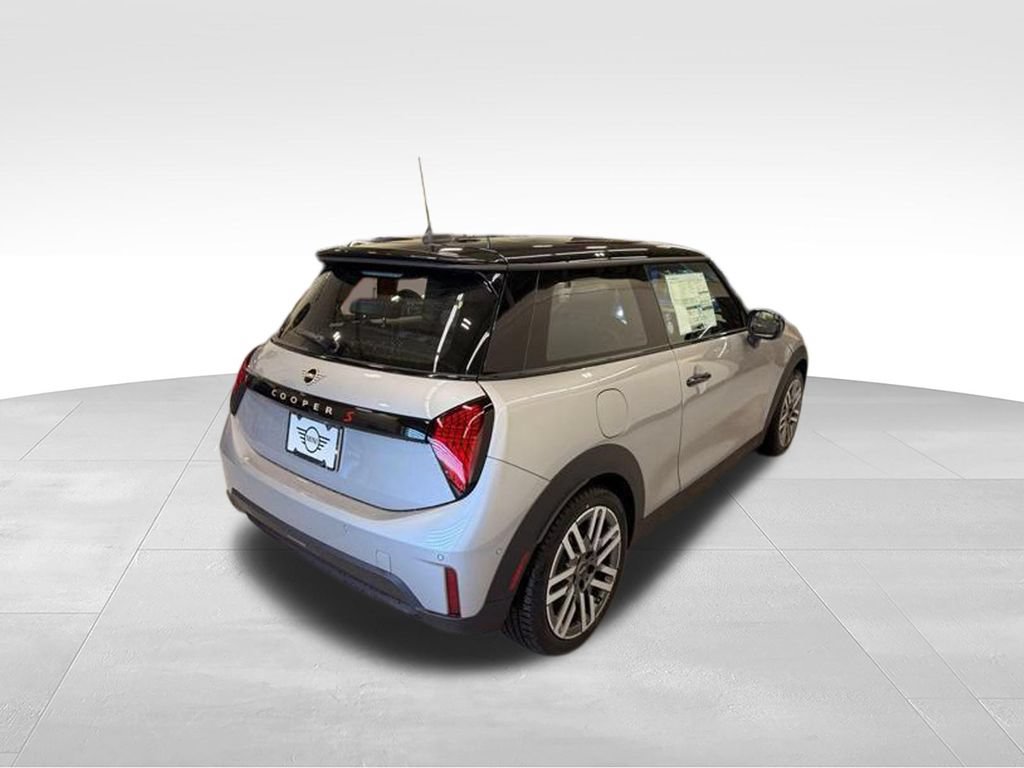 Used 2026 MINI Cooper S FWD image 6