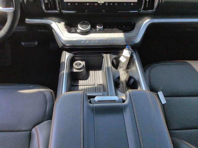 New 2026 Ford Expedition Tremor image 19