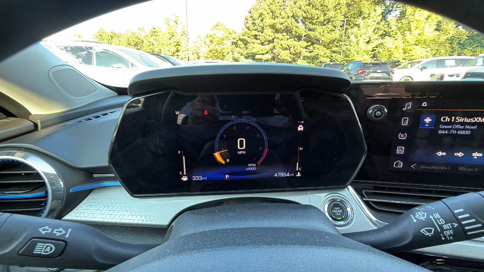 Used 2025 Chevrolet Trax LT FWD image 28