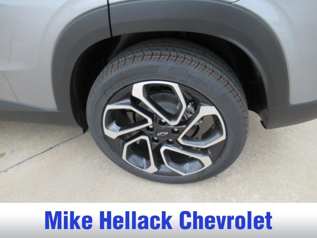 Used 2026 Chevrolet Trax RS w/ Driver Confidence Package FWD image 5