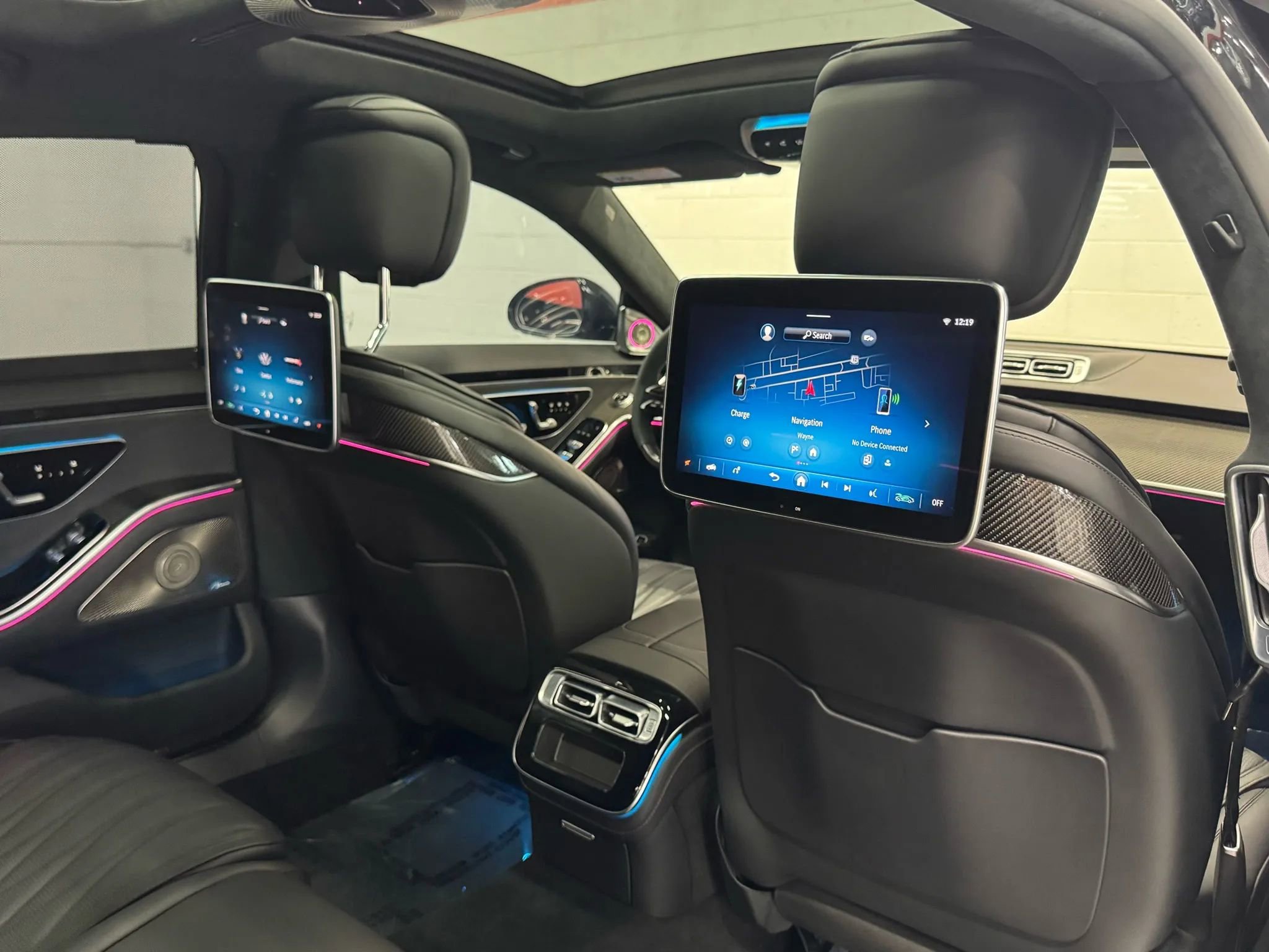 Used 2024 Mercedes-Benz S 63 AMG S w/ Carbon Fiber Exterior Package image 64