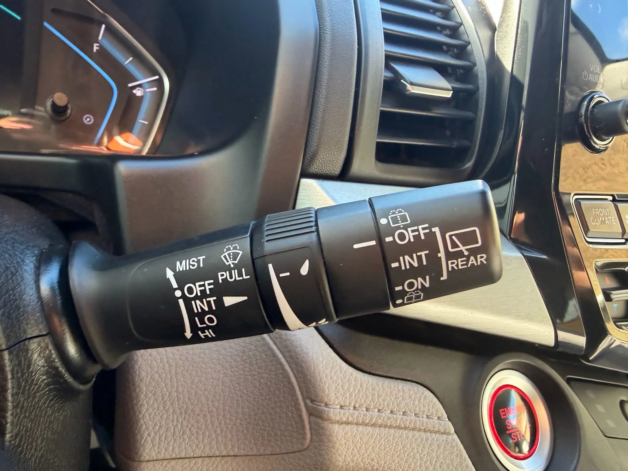 Used 2019 Honda Odyssey EX image 15