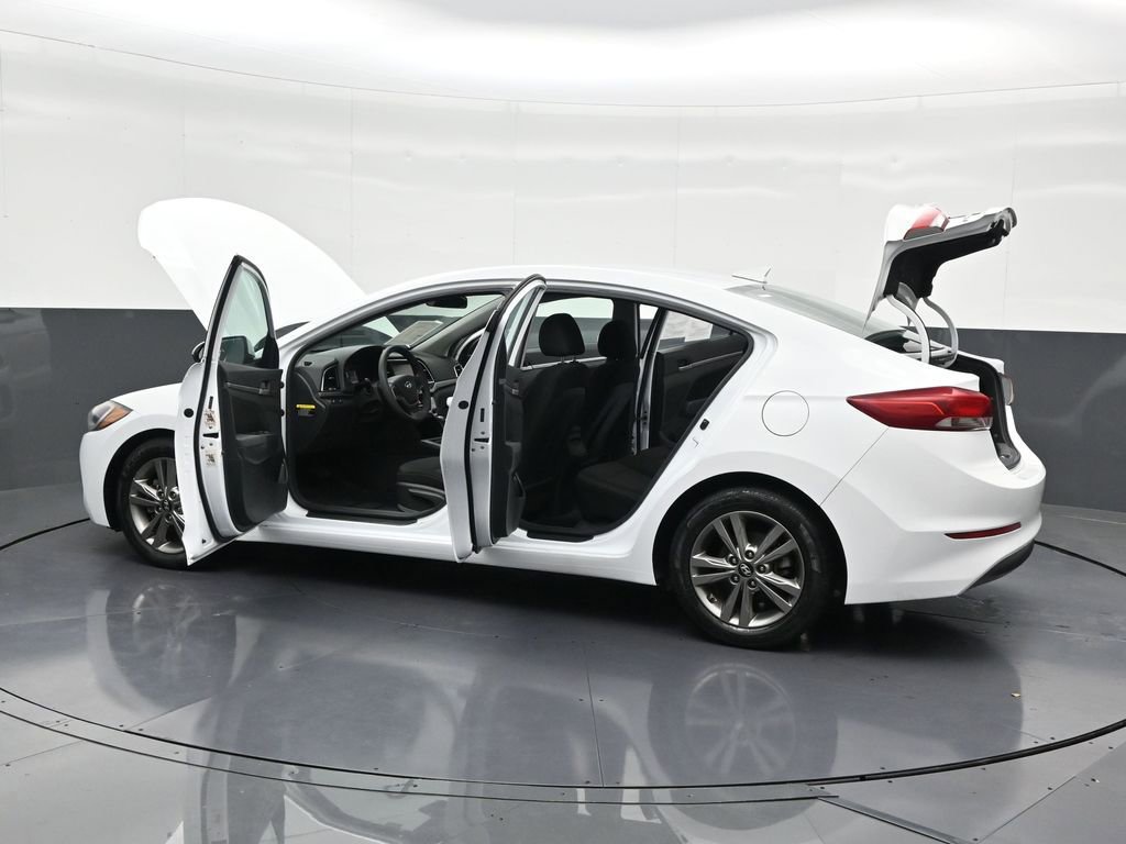 Used 2018 Hyundai Elantra SEL image 39