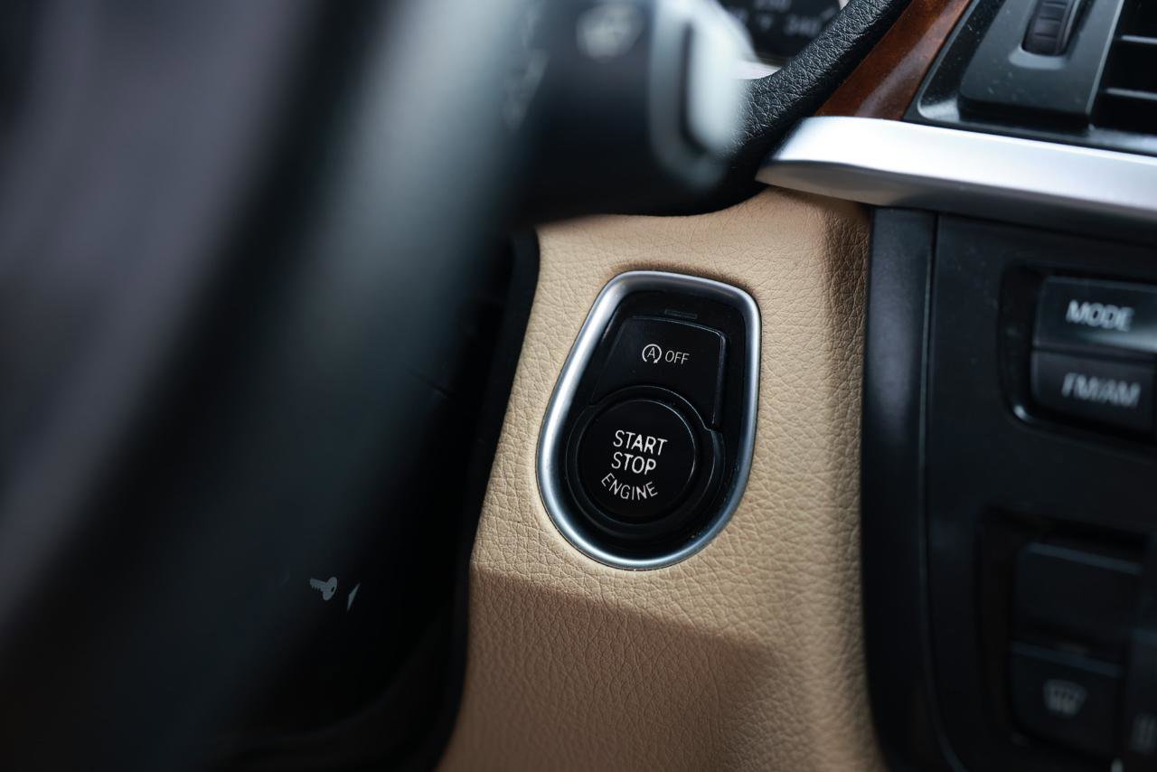 Used 2013 BMW 328i Sedan image 29