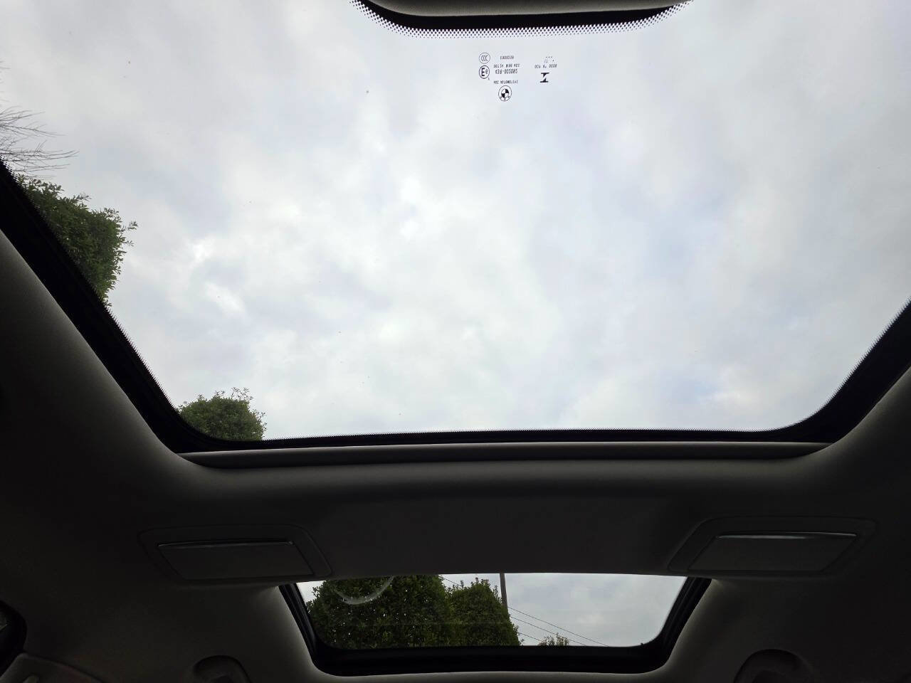 Used 2019 BMW 740i xDrive 740i xDrive AWD 4dr Sedan image 33