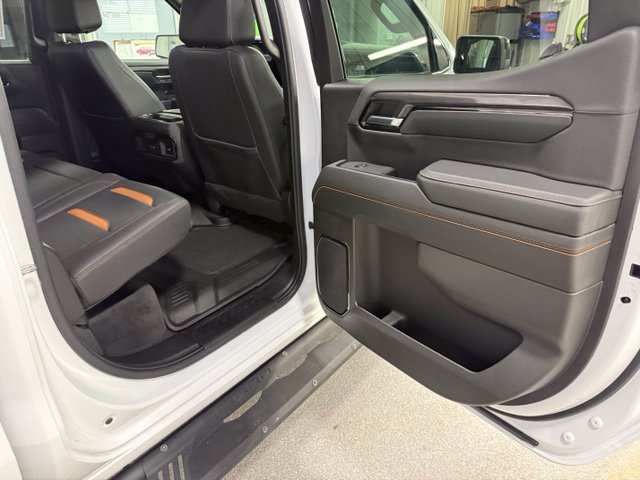 Used 2024 GMC Sierra 1500 AT4 w/ Technology Package AWD/4WD image 20