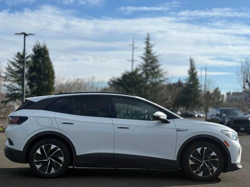 Used 2021 Volkswagen ID.4 Pro w/ ID.4 Protection Package image 6