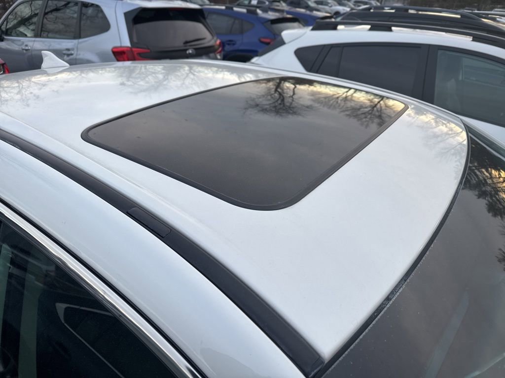 Certified 2022 Subaru Legacy Limited image 10