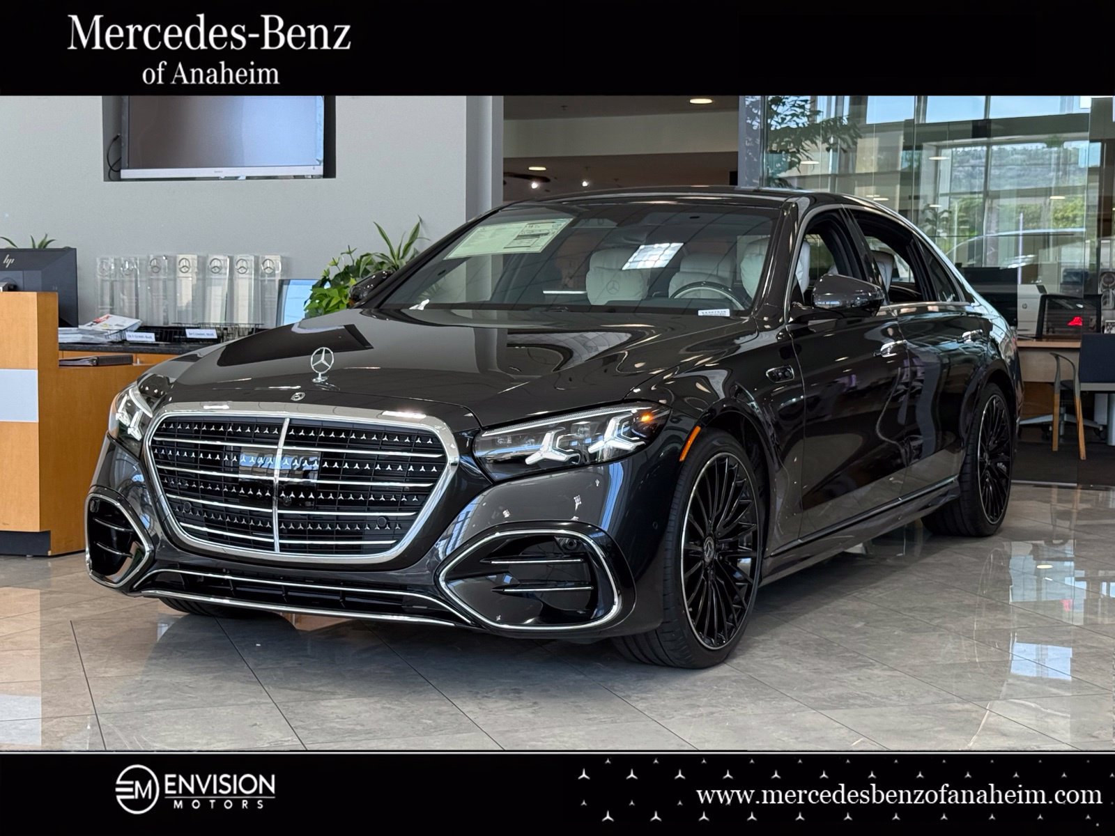 New 2027 Mercedes-Benz S 580 4MATIC Sedan image 1