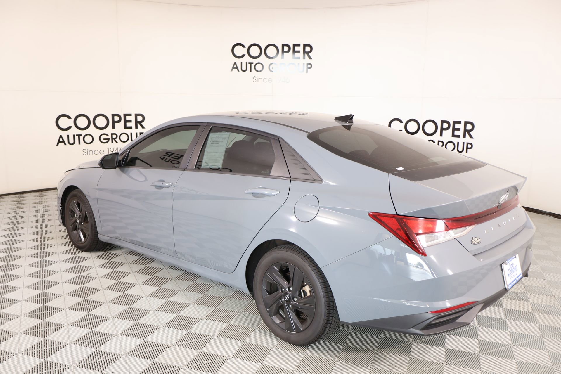 Used 2021 Hyundai Elantra SEL FWD image 21