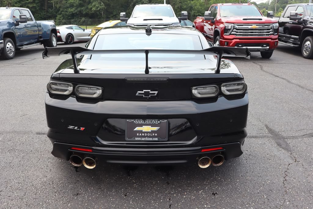 Used 2022 Chevrolet Camaro ZL1 RWD image 31