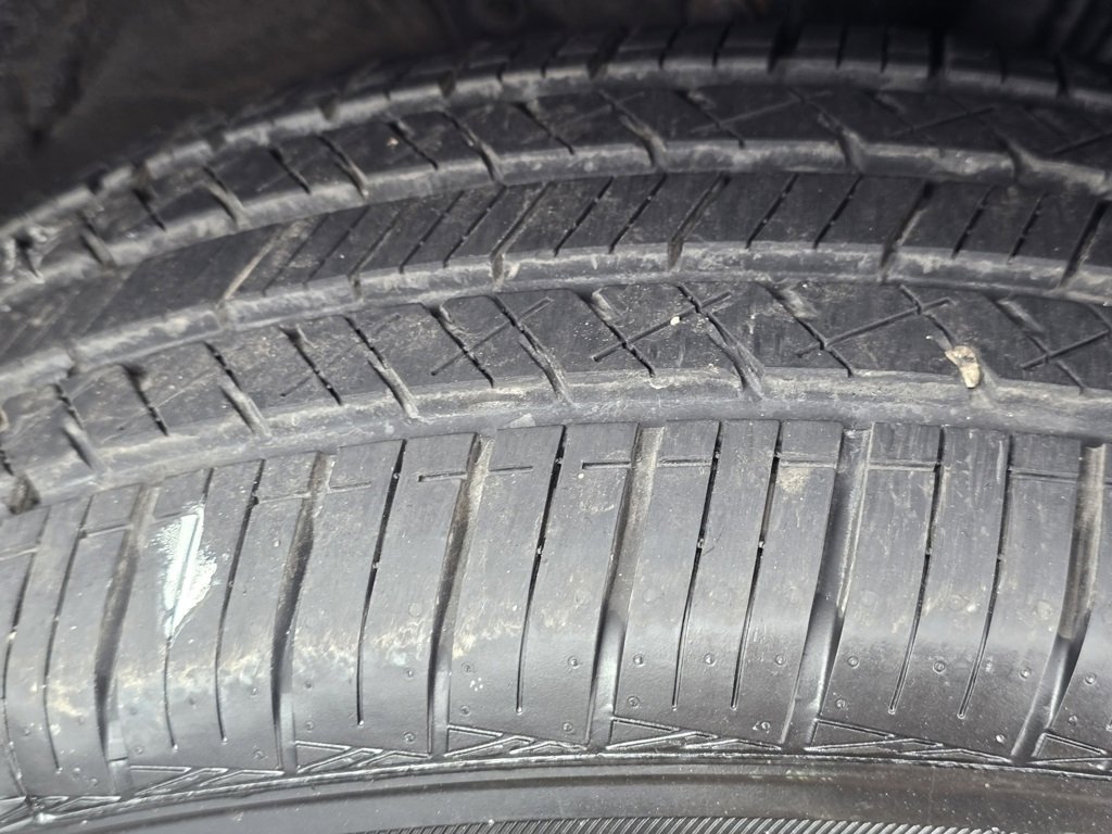 Used 2022 Toyota RAV4 XLE image 24