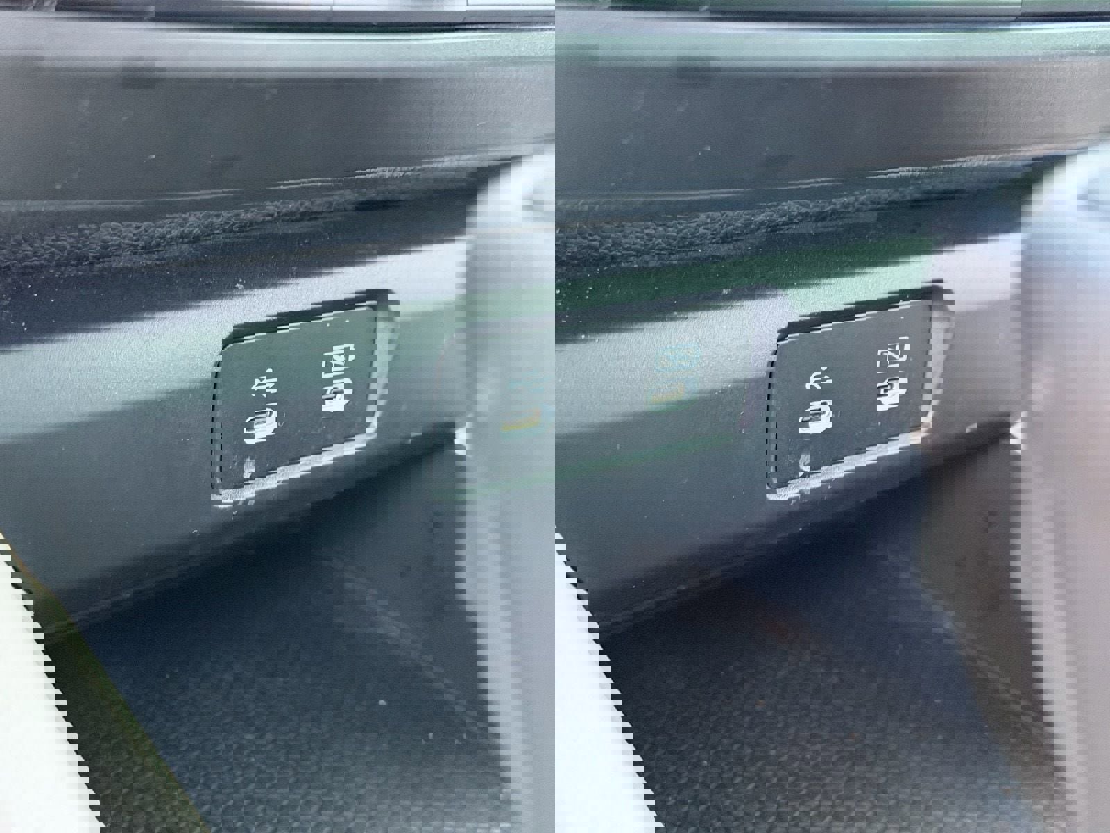 Used 2024 Honda Accord EX image 28