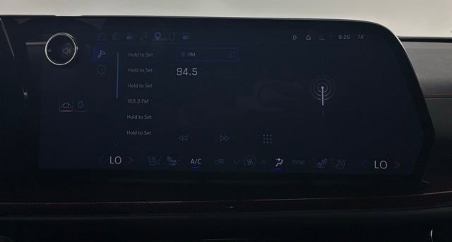 Certified 2024 Chevrolet Traverse RS image 34