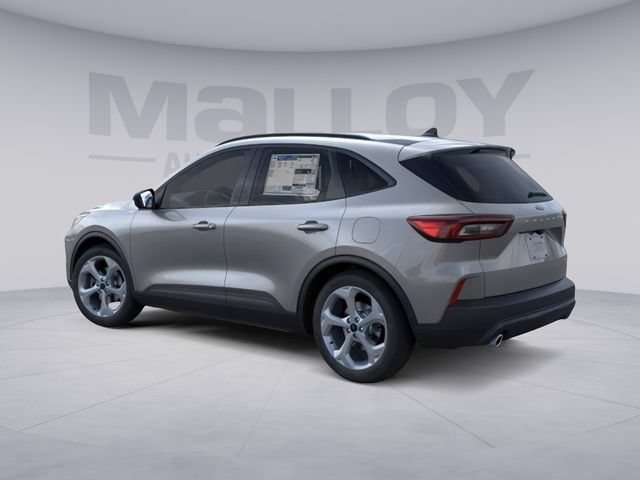 Used 2026 Ford Escape ST-Line w/ Cold Weather Package AWD/4WD image 5