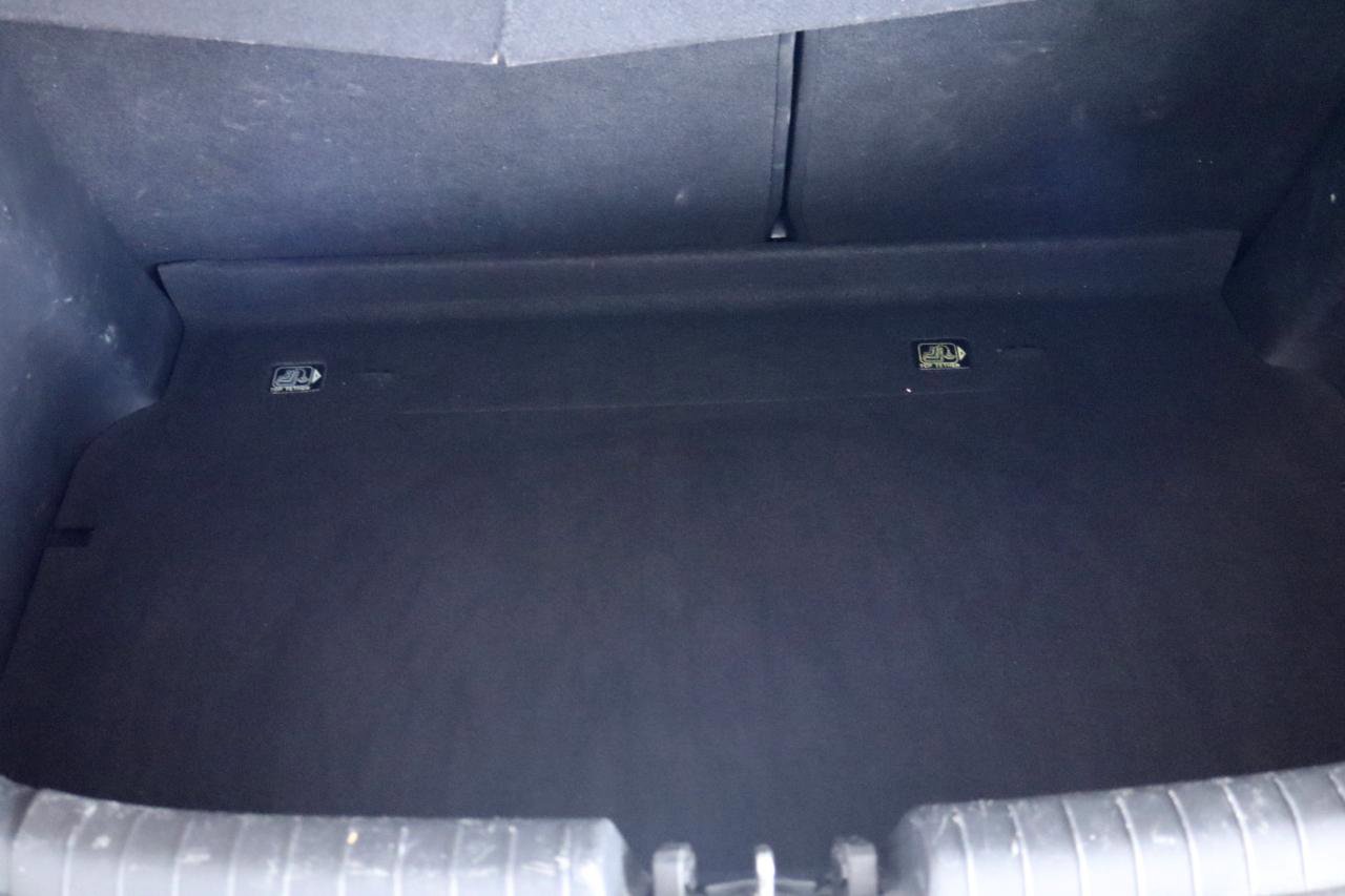 Used 2020 Hyundai Veloster 2.0 FWD image 30