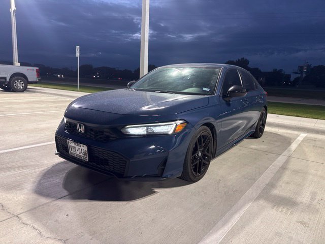 Used 2025 Honda Civic Sport image 2