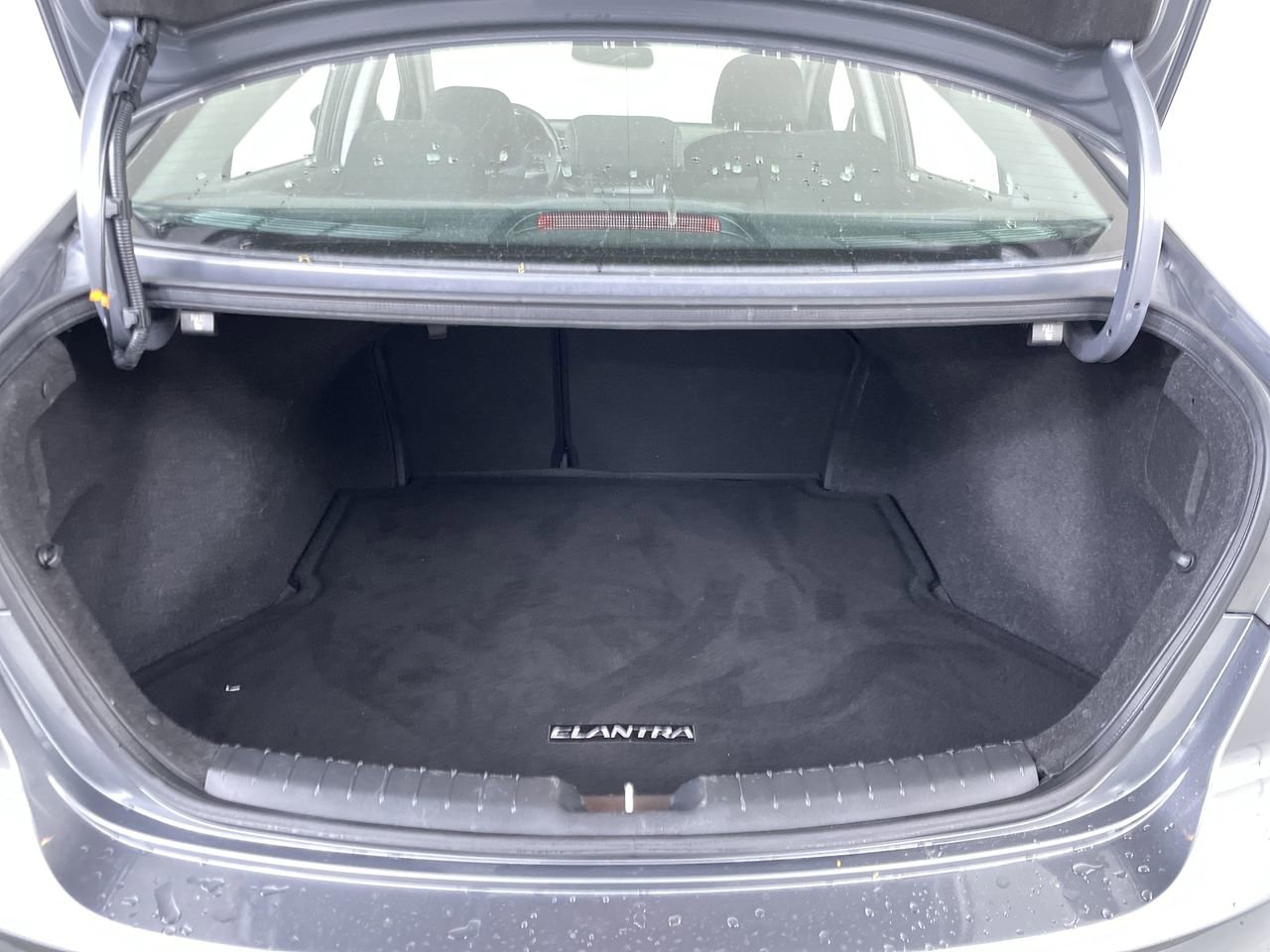 Used 2017 Hyundai Elantra Value Edition w/ Cargo Package FWD image 21