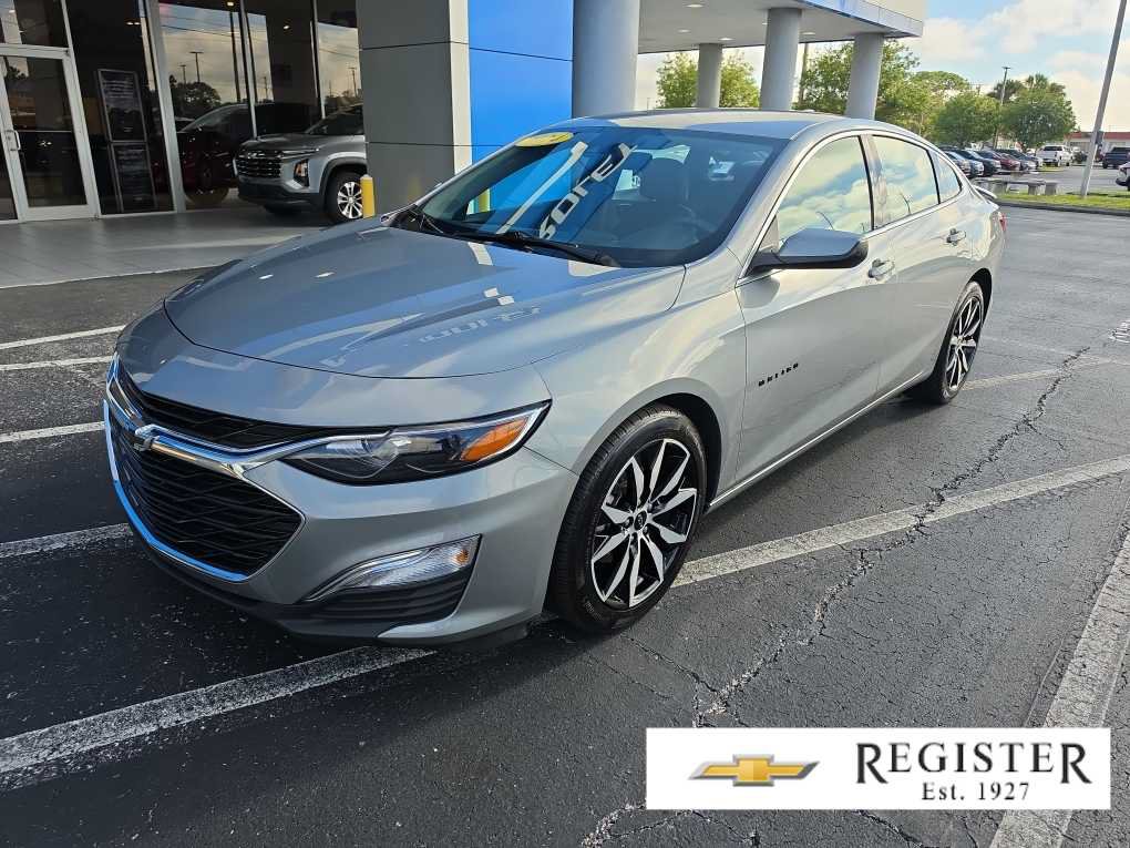 Used 2024 Chevrolet Malibu RS FWD image 1