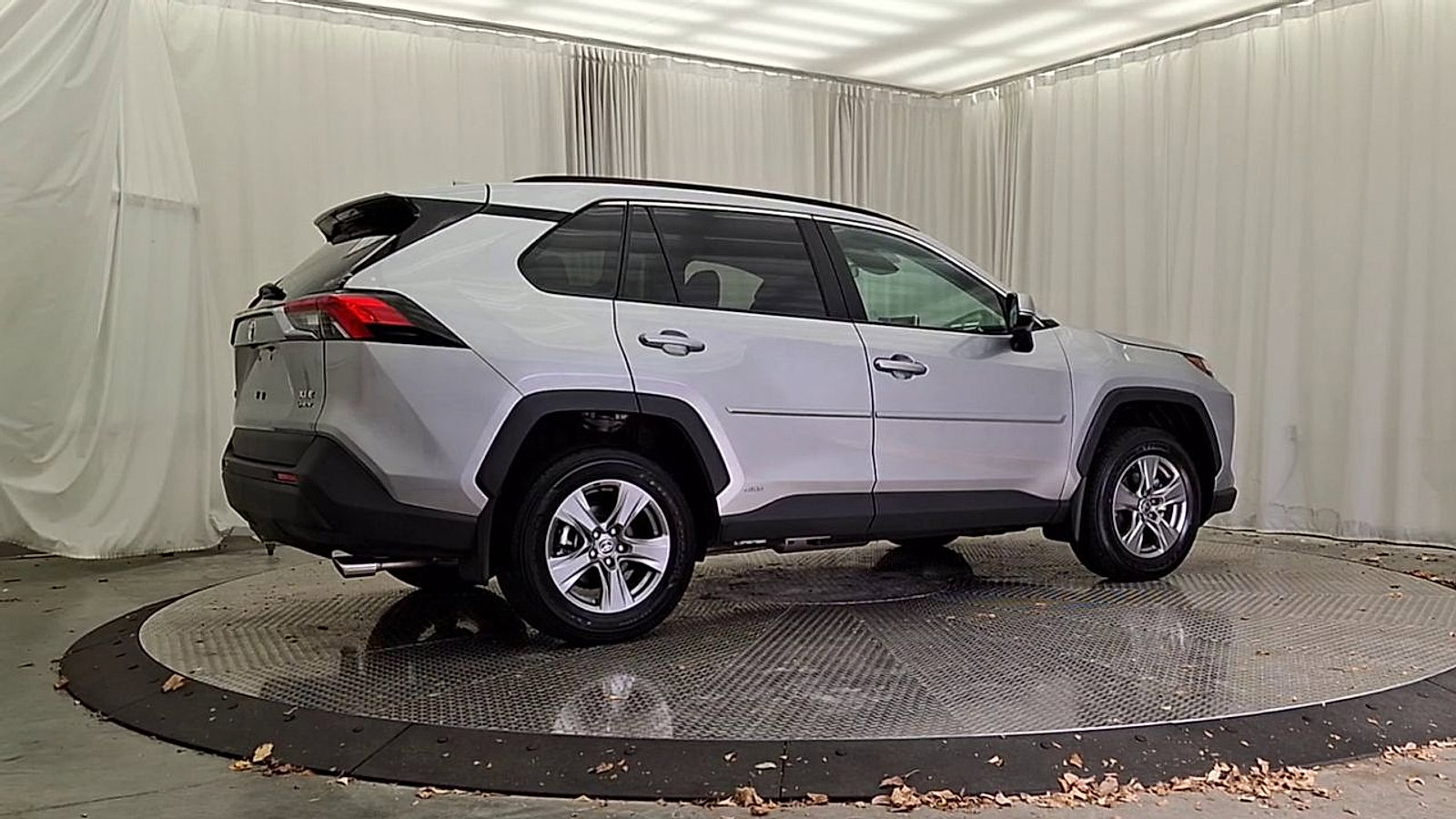 Certified 2025 Toyota RAV4 XLE image 7