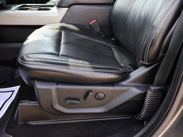 Used 2020 Ford F250 Lariat w/ Lariat Value Package image 43