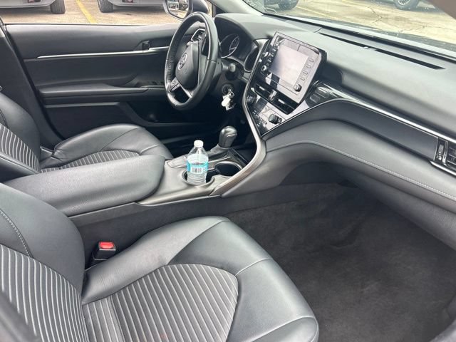 Used 2024 Toyota Camry SE FWD image 10