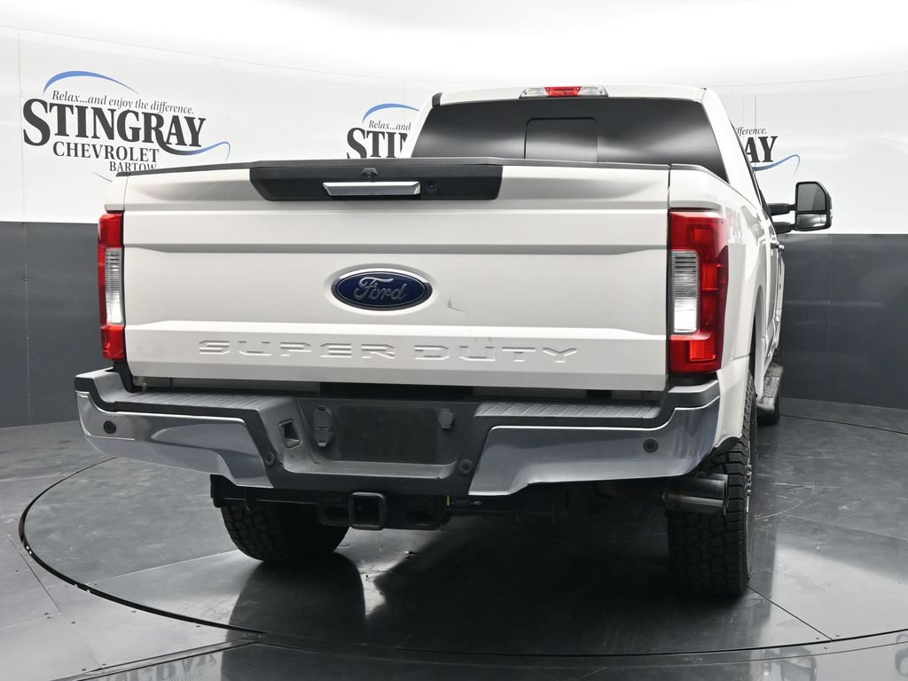 Used 2017 Ford F350 Lariat w/ Chrome Package AWD/4WD image 8