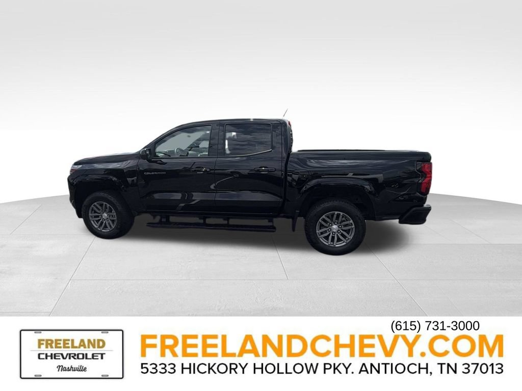 Used 2024 Chevrolet Colorado LT w/ LT Convenience Package II RWD image 6