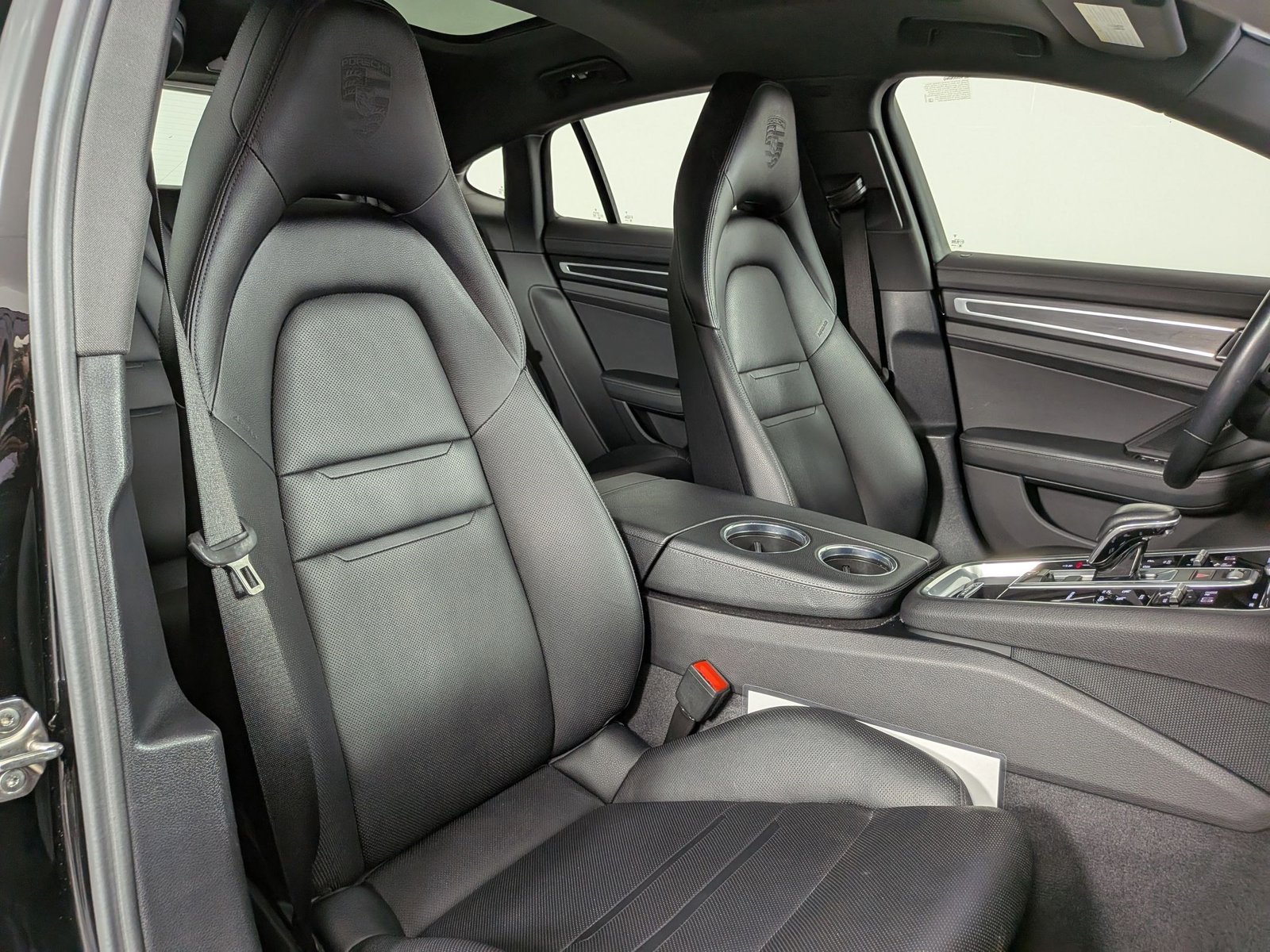 Certified 2023 Porsche Panamera Platinum Edition RWD image 24