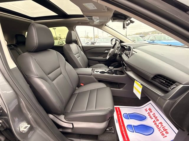 New 2026 Nissan Rogue SV image 20