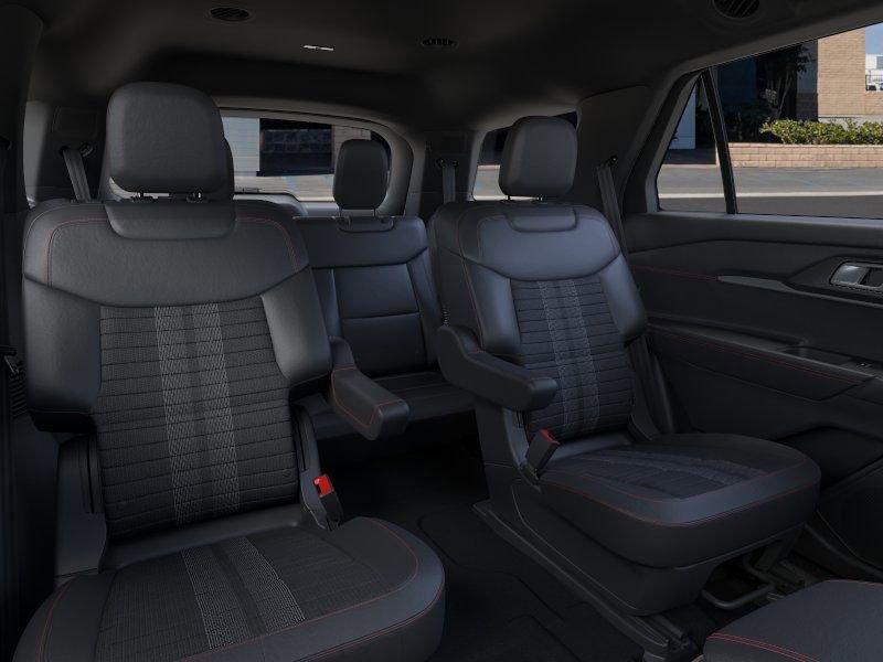 New 2026 Ford Explorer ST-Line w/ ST-Line Street Pack image 11
