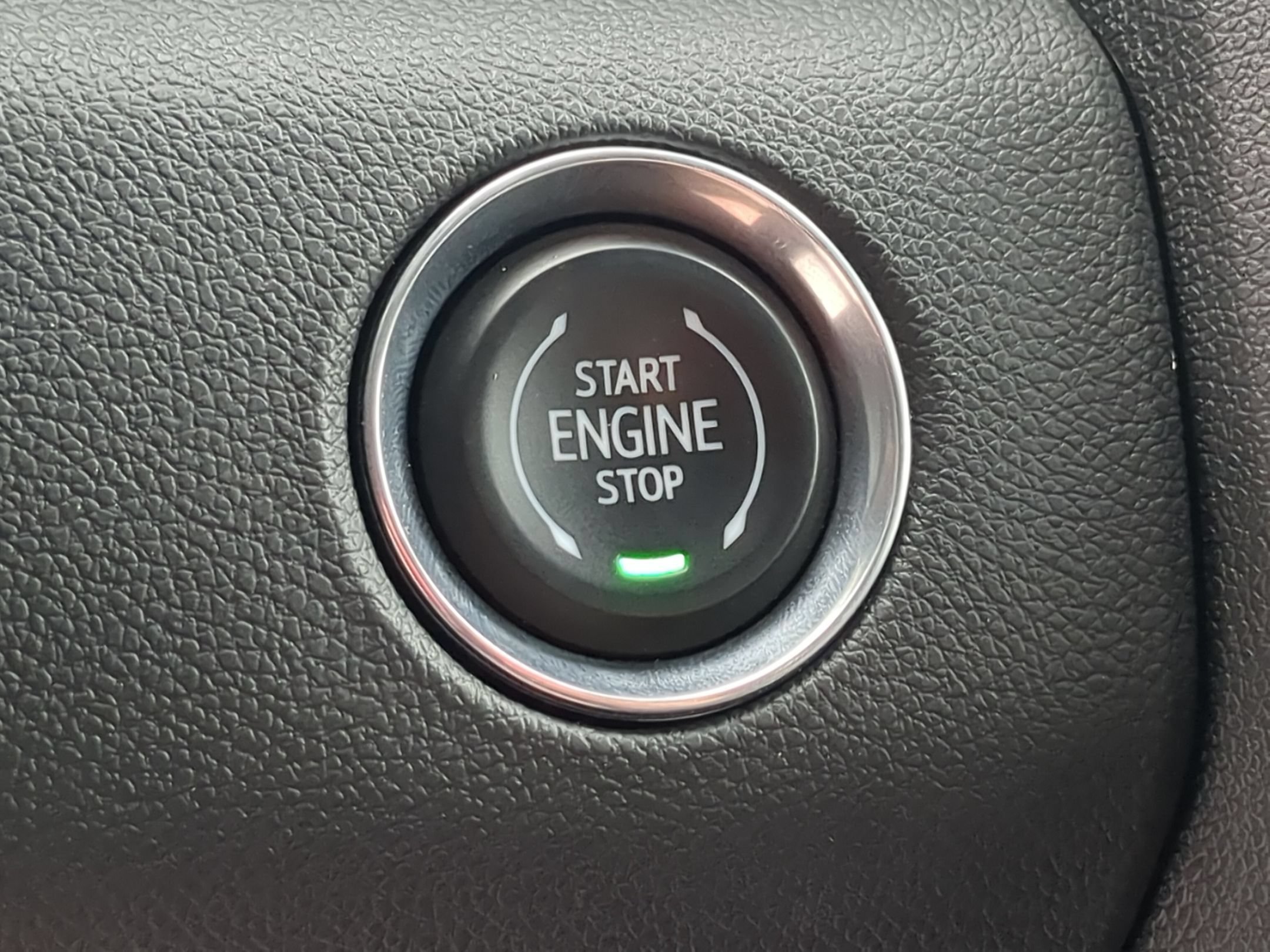 Certified 2025 GMC Acadia Elevation FWD image 16