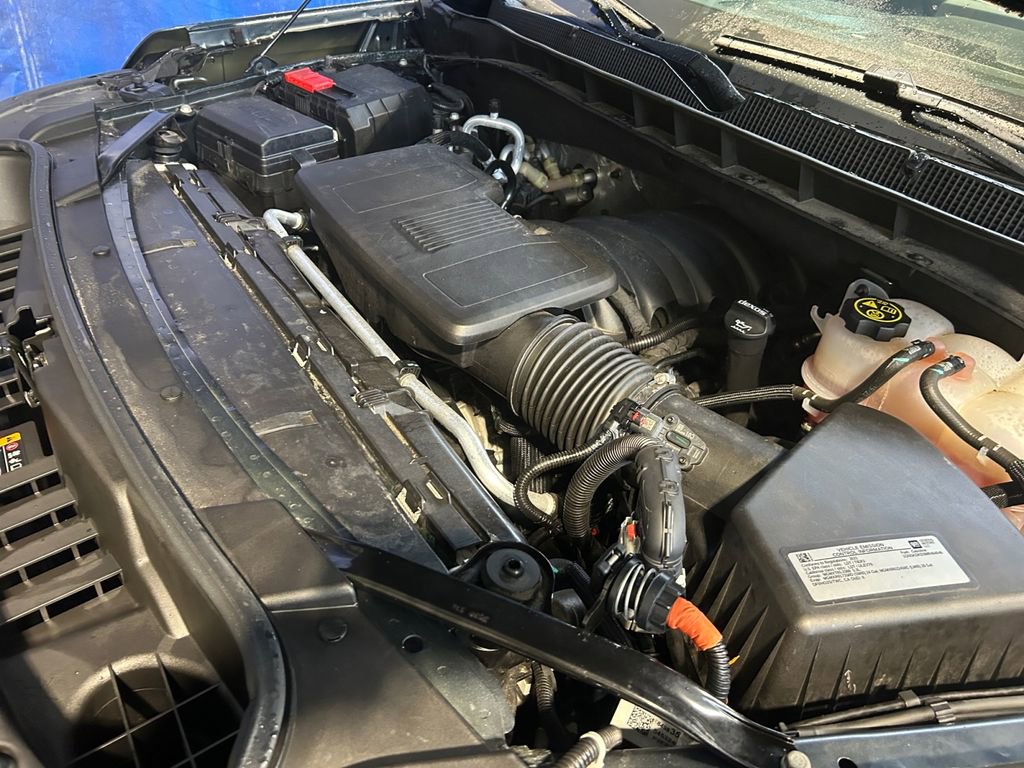 Used 2021 Chevrolet Suburban Z71 w/ Rear Media and Nav Package image 30