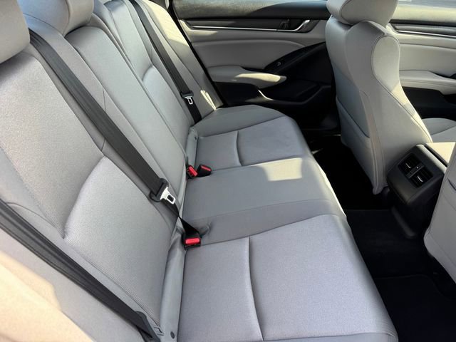 Used 2019 Honda Accord EX image 8