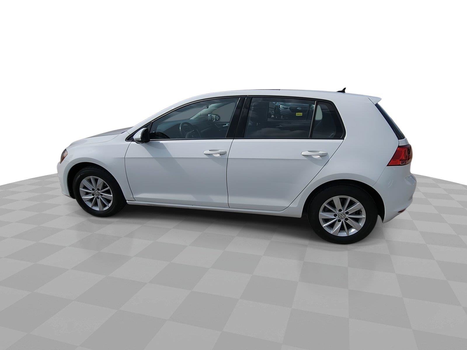Used 2016 Volkswagen Golf S FWD image 6