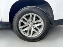 Used 2022 GMC Yukon XL SLT w/ SLT Premium Package image 38