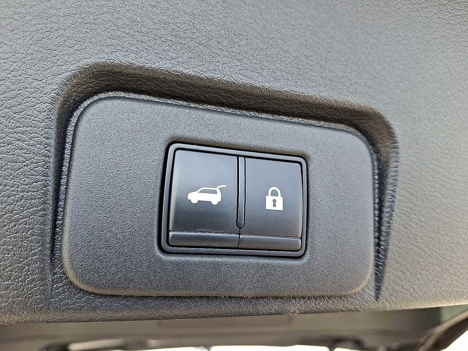 Used 2022 Nissan Rogue SL w/ SL Premium Package image 28