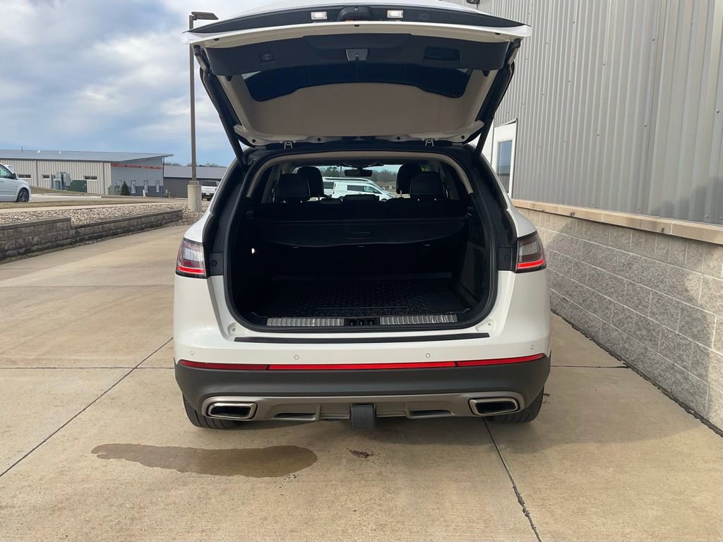 Used 2022 Lincoln Nautilus Reserve w/ Equipment Group 202A image 21