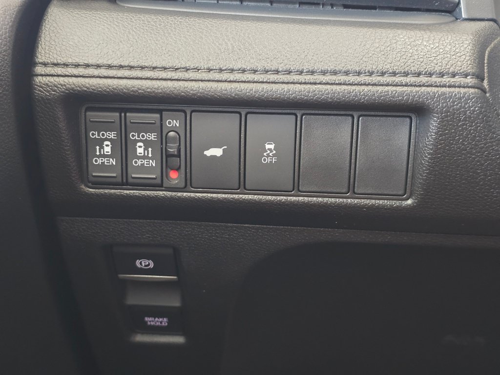 Used 2025 Honda Odyssey EX-L image 24