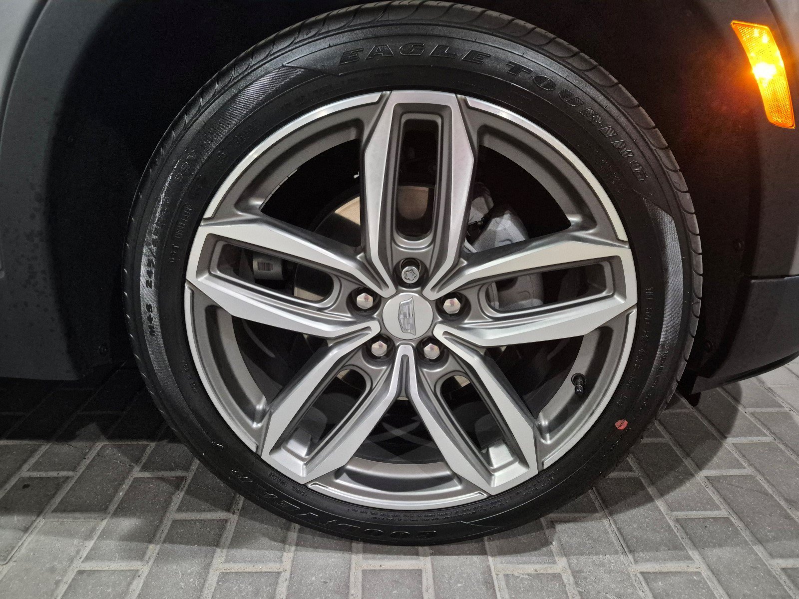 Certified 2023 Cadillac XT4 Sport w/ Cold Weather Package AWD/4WD image 10