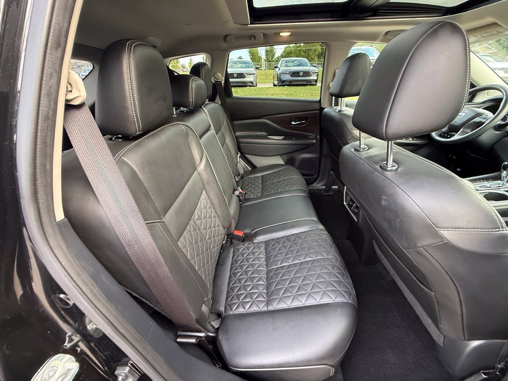 Used 2019 Nissan Murano Platinum w/ Cargo Package AWD/4WD image 37