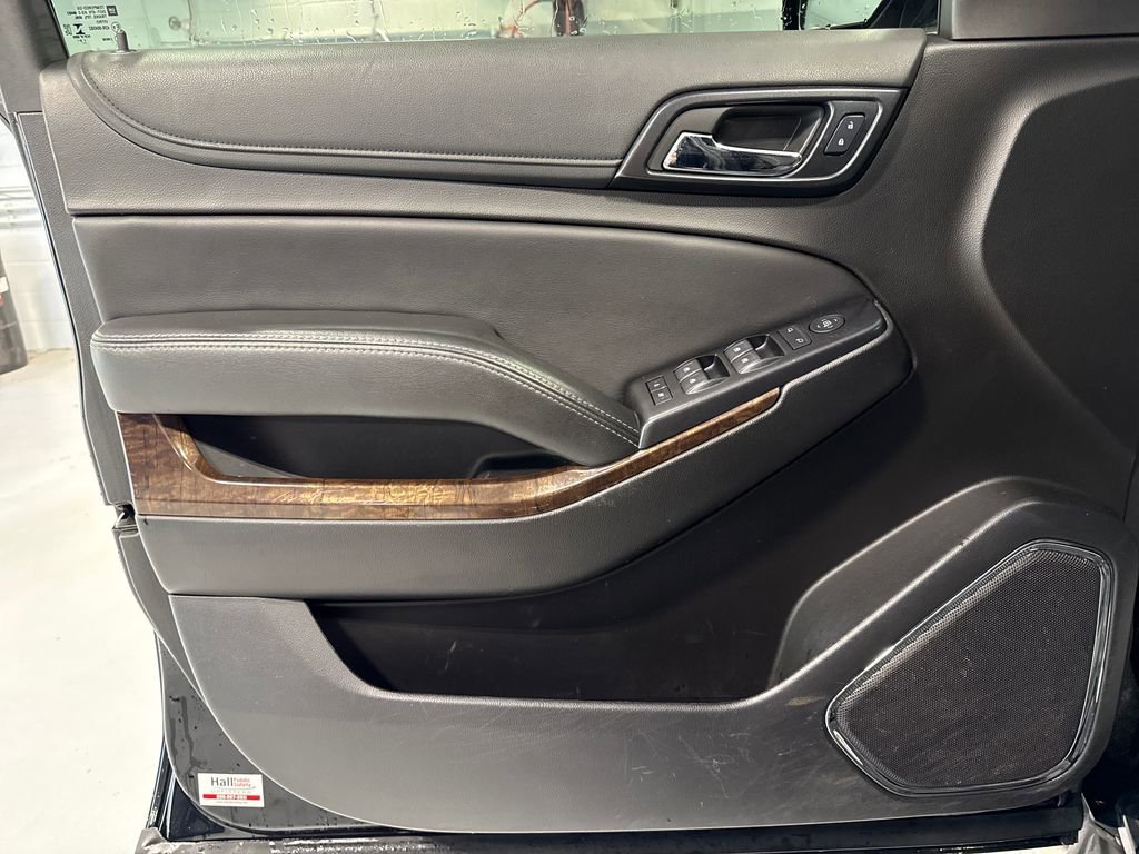 Used 2020 Chevrolet Tahoe 4WD image 23