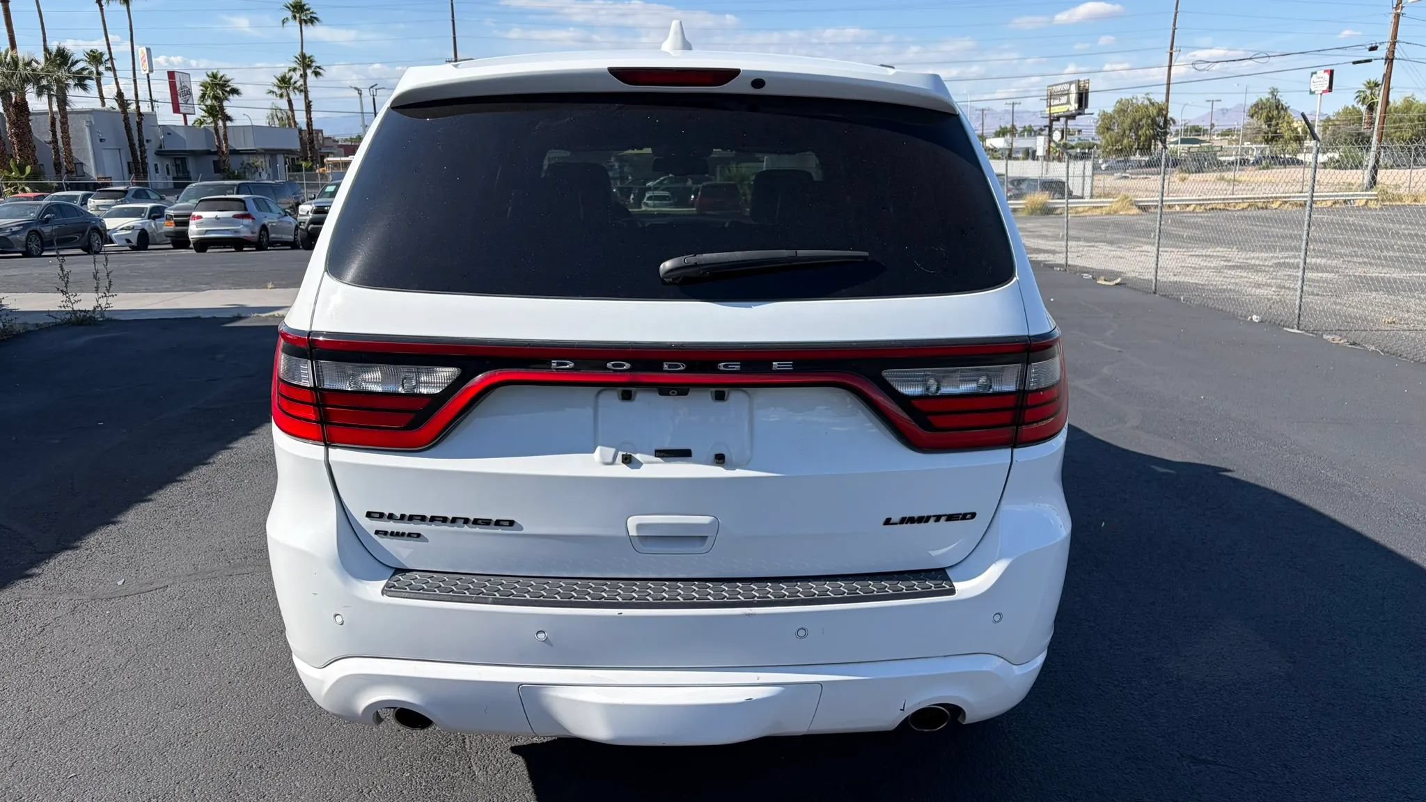 Used 2016 Dodge Durango Limited w/ Premium Group AWD/4WD image 4