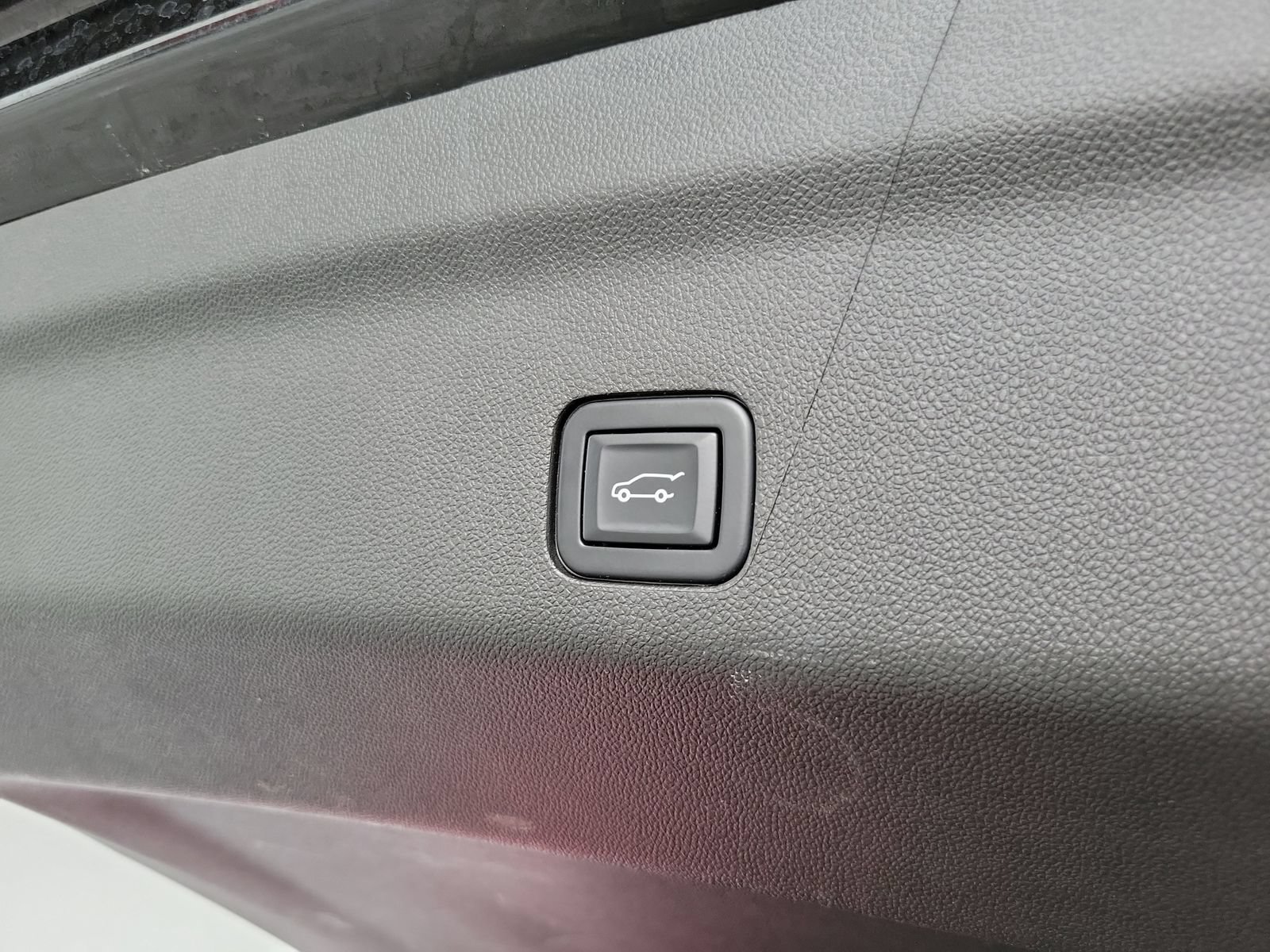Used 2023 Cadillac Escalade V AWD/4WD image 37