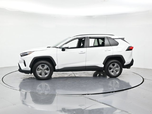 Used 2024 Toyota RAV4 XLE FWD image 6